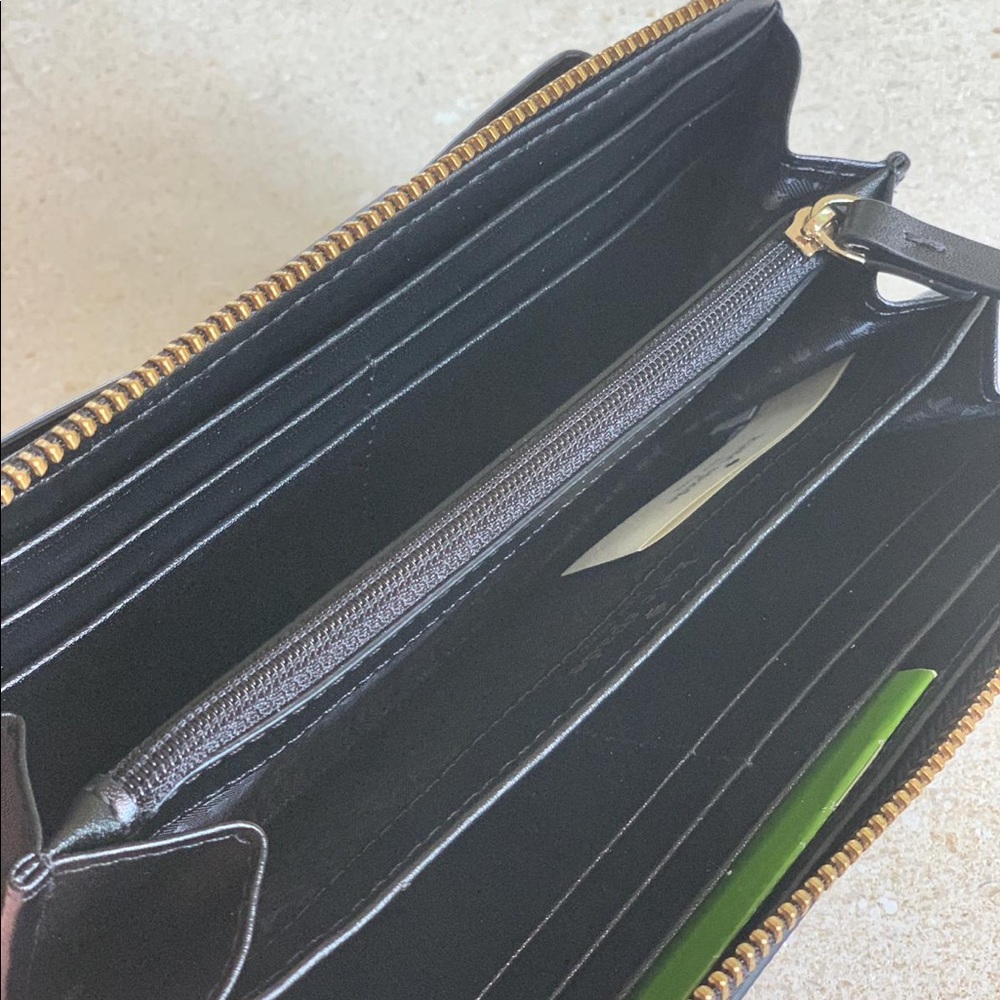Kate Spade Wallet - Picture 5 of 6